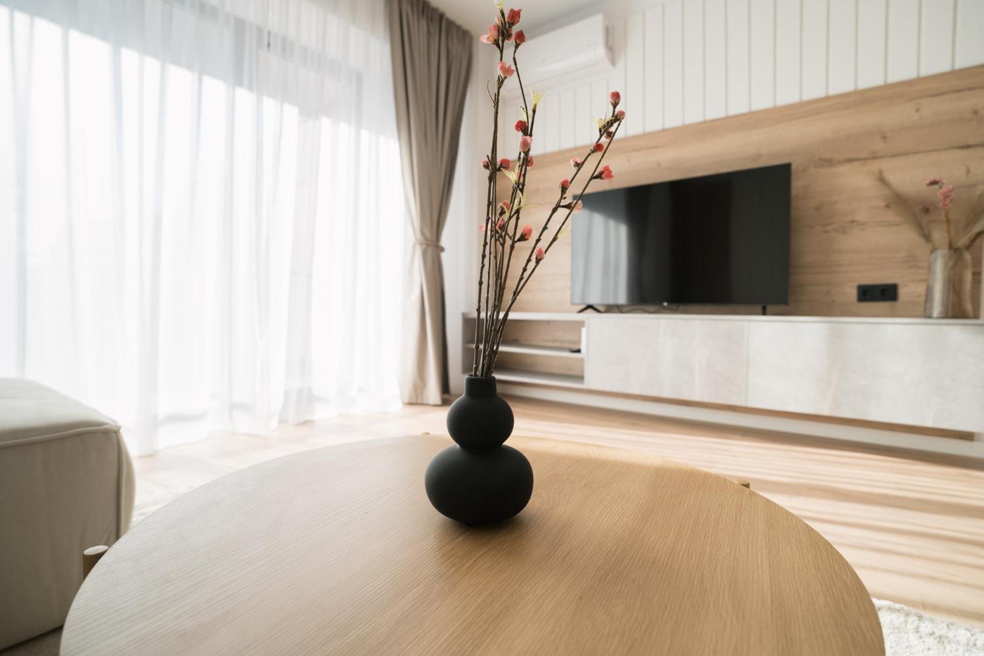 Flow Apartment 1 Bedroom With Parking Cluj-Napoca Buitenkant foto