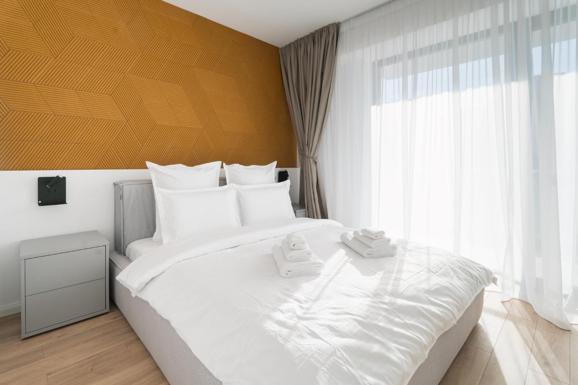 Flow Apartment 1 Bedroom With Parking Cluj-Napoca Buitenkant foto